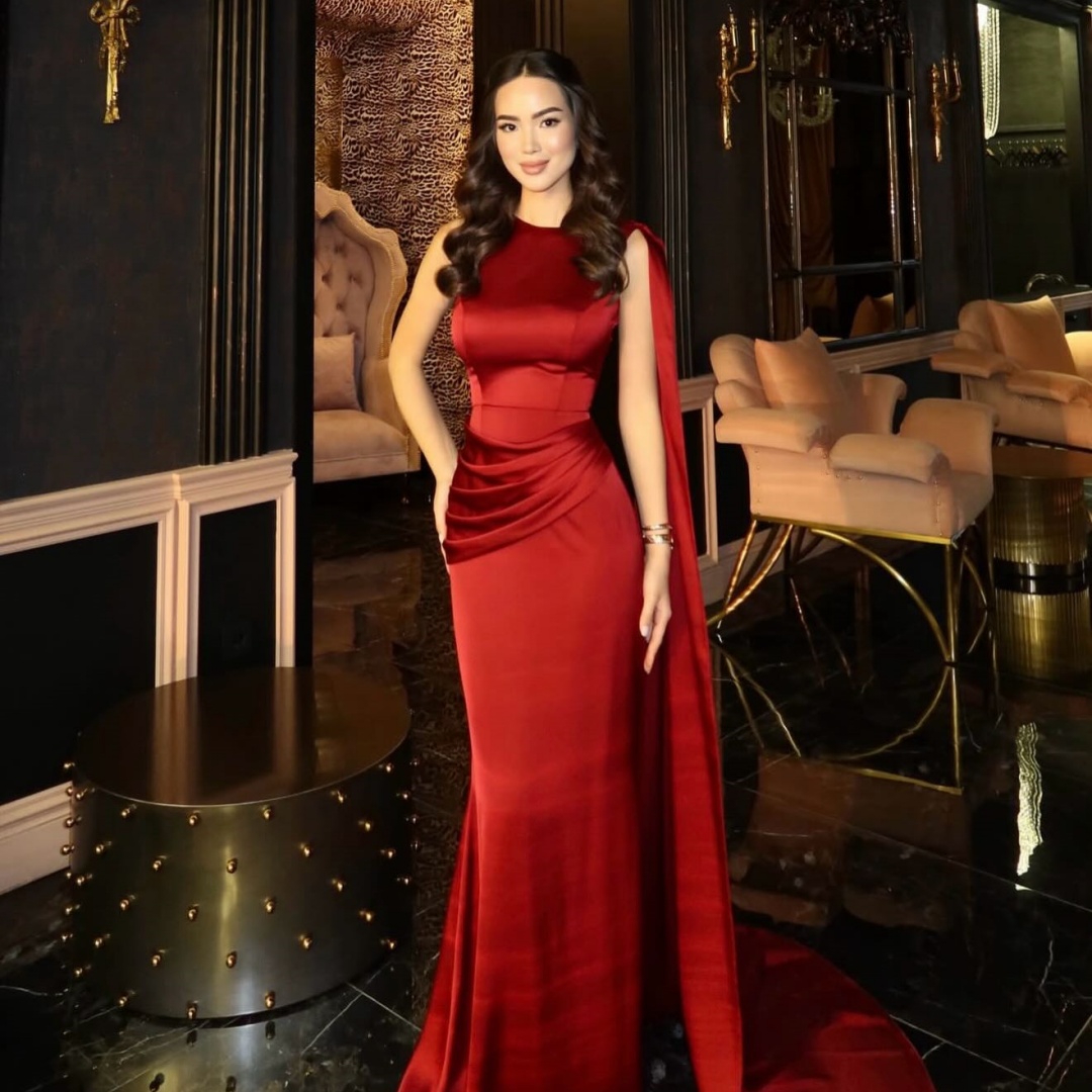 Bella Customized Red Satin One - Women Formal Wear For Graduation บทวิจารณ์และราคา