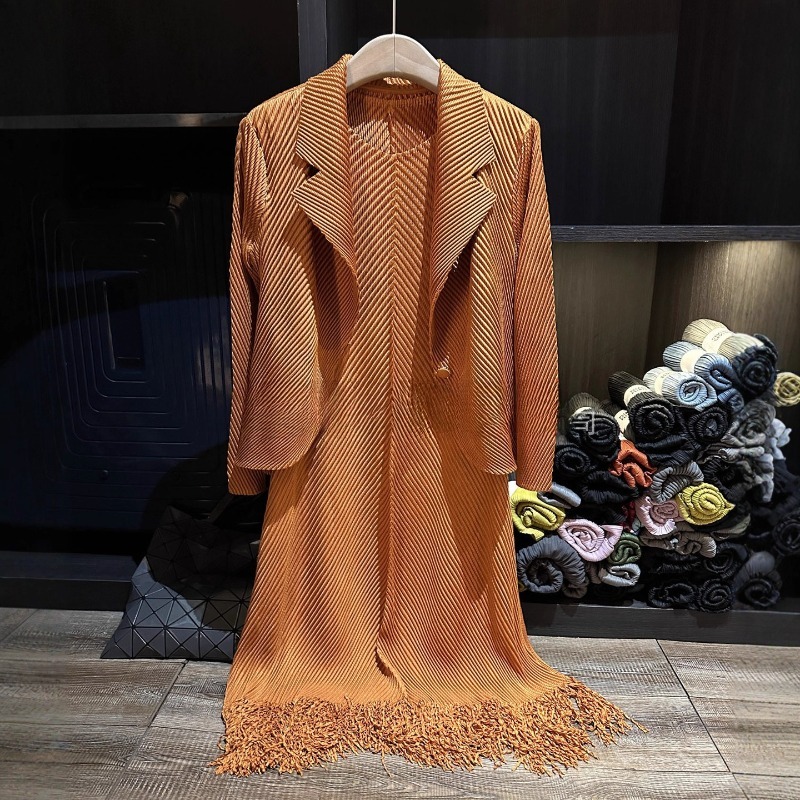 Miyake Pleated Suit Collar Jac - Women Formal Wear Vest บทวิจารณ์และราคา
