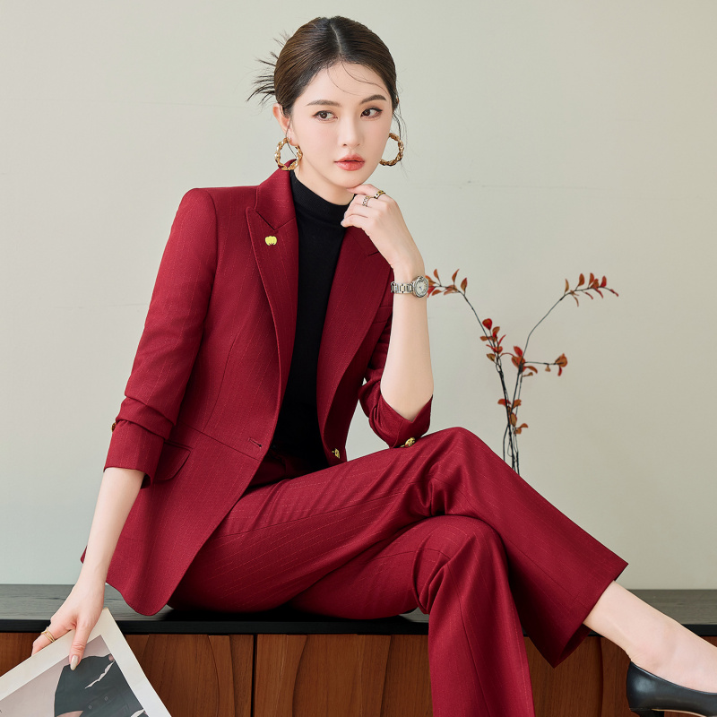 Red Suit Set for Women, Autumn - Women Formal Wear Shirt And Pant บทวิจารณ์และราคา