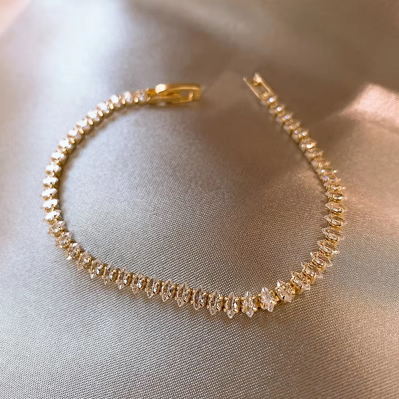 Dainty Gold CZ Bracelet – Wome - Women'S Formal Dinner Wear บทวิจารณ์และราคา