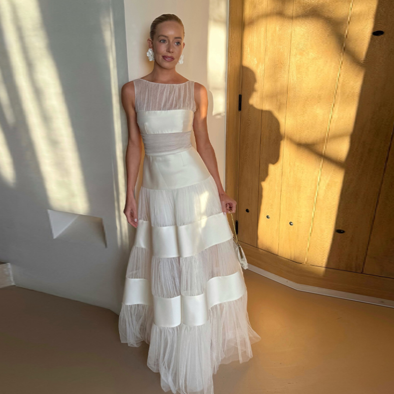 Lady Chic White Sleeveless Pat - Women'S Formal Dinner Wear บทวิจารณ์และราคา