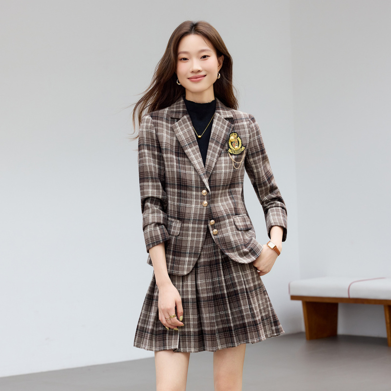 Light Brown Plaid Suit New Sty - Women Formal Wear Shirt And Pant บทวิจารณ์และราคา